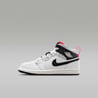 NIKE公式】ジョーダン 1 MID リトルキッズシューズ.オンラインストア